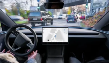 Tesla FSD Avrupa’da büyüyor: Çekya da listeye katıldı