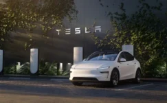 Tesla İstanbul’daki İlk Kapsamlı Merkezini Açtı: Forum İstanbul Tesla Center Hizmete Girdi