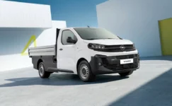Türkiye’de Üretilen Opel Vivaro Kamyonet Dünya Sahnesine Çıkıyor
