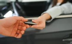 Binek, Ticari veya Elektrikli: İhtiyacınıza Uygun Araç Kampanyasını Nasıl Seçersiniz?
