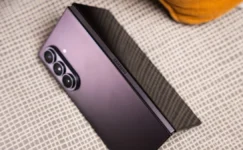 Galaxy W27 Tanıtıldı – Samsung’un Çin’e Özel Katlanabilir Telefonu