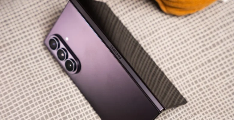 Galaxy W27 Tanıtıldı – Samsung’un Çin’e Özel Katlanabilir Telefonu