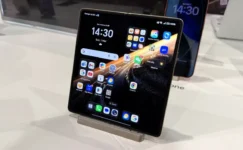Honor’un Yeni Katlanabilir Telefonu için Beklenen Tarih Belli Oldu