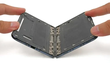iFixit iPhone Duo’yu Parçalarına Ayırdı: Ekran Neden Bozuluyor?