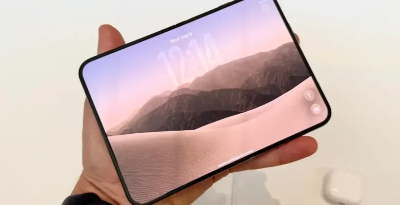 iPhone Duo’nun Katlanma İzine Apple’dan Yeni Çözüm