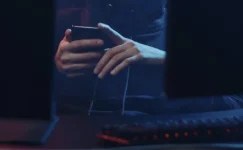 iPhone’unuz Tehlikede: Casus Yazılım P7 DarkSword Ortaya Çıktı iPhone’unuz Tehlikede: Casus Yazılım P7 DarkSword Ortaya Çıktı