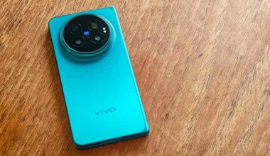 Katlanabilir Telefon Vivo X Fold6 Satışa Çıktı