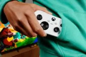 Microsoft’tan Cep Boyutunda Yeni Oyun Kolu: Xbox Nano