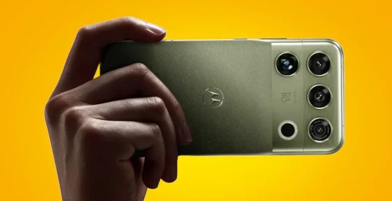 Motorola Signature 27 ve Razr Flex Özellikleri Sızdı