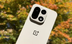 OnePlus 16 Satışa Çıktı: İlk Saatte 70 Bin Adet Satıldı