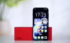 OnePlus 16 Tanıtıldı: 9000 mAh Batarya ve 200 MP Kamera