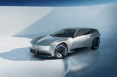 Opel STX Concept sergilendi: Station wagon ölmedi, elektrikle yeniden doğuyor!