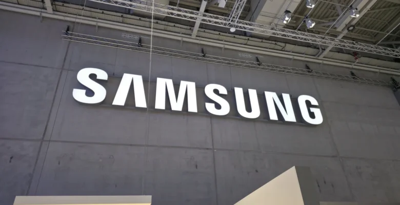 Samsung CSOT Hissesi Devralındı: 892 Milyon Dolarlık Hamle