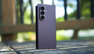 Samsung Katlanabilir Telefon Ailesini Genişletiyor: İki Yeni Model Yolda