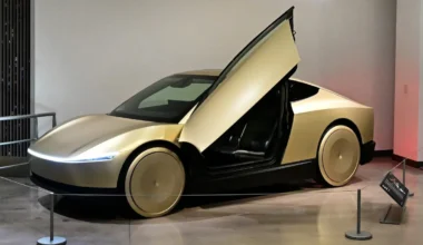 Tesla Cybercab Üretimi Nasıl Yapılıyor? İşte Unboxed Yöntemi
