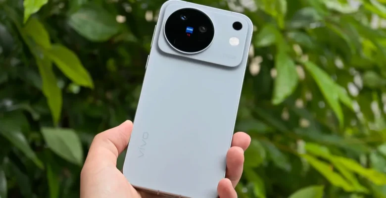 Vivo X500s için İlk Sızıntılar: Ekran Detayları Ortaya Çıktı