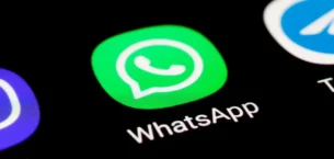 WhatsApp Sesli Çıkartma Özelliğini Test Etmeye Başladı