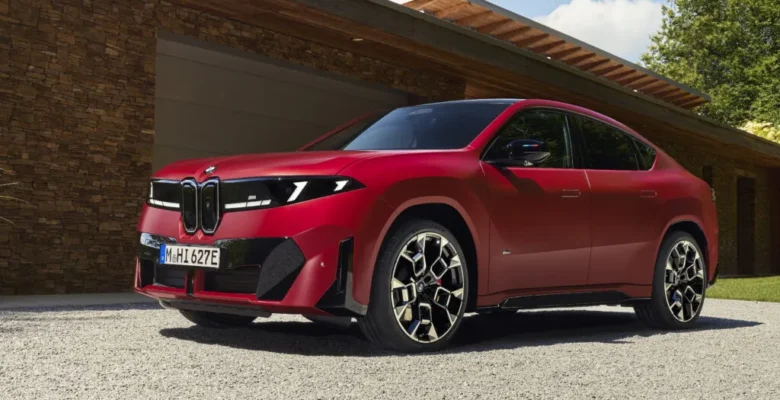 Yeni BMW iX4 tanıtıldı! 10 dakikada 296 km menzil kazandırıyor